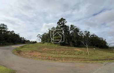 Imagem: O terreno possui 2391m² de Área e está localizado em Loteamento