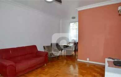 Imagem: O apartamento possui 3 Dormitórios, 2 Banheiros, 85m² de Área