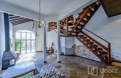 Imagem 10: Imóvel na Dr. Pitrez com 4 dormitórios e 329m²