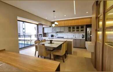 Imagem: O apartamento possui 2 Dormitórios, 2 Banheiros, 2 Vagas na