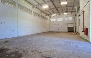 Imagem 6: GALPÃO CIA SUL 2.600 M2 EM TERRENO DE 5.000 M2, em CIA - Simões Filho...