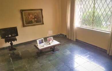 Imagem 4: Pacaembu Excelente local. 250m² de Área, 4 Vagas na garageme3 Dormitórios