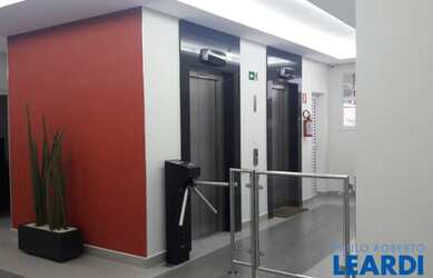 Imagem: O depósito possui 93m² de Área e está localizado em Vila