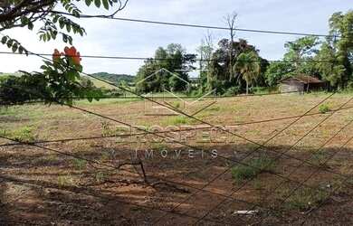 Imagem: O terreno possui 5.558m² de Área e está localizado em Morada