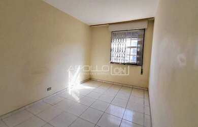 Imagem 8: Apartamento de frente com 2 dormitórios e 1 vaga de garagem