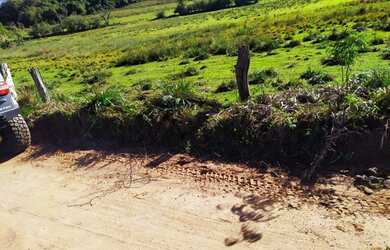 Imagem: A chácara possui 45.000m² de Área e está localizado em