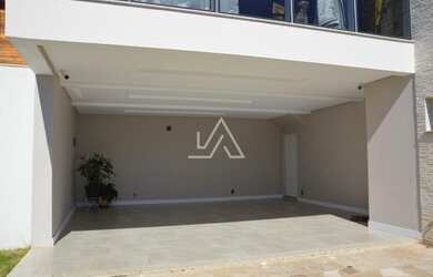 Imagem 1: CASA NO BAIRRO CARMEM. Piscina, Churrasqueira, 289m² de Áreae2 Vagas...