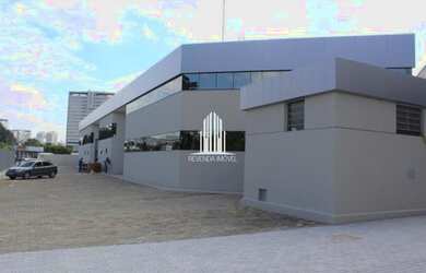 Imagem: O depósito possui 6.000m² de Área e está localizado em