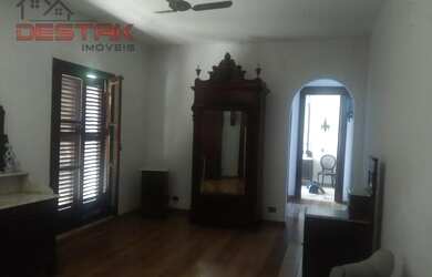 Imagem 12: Residencial - Guacuri. Piscina, Varanda, Guarda roupaeLareira