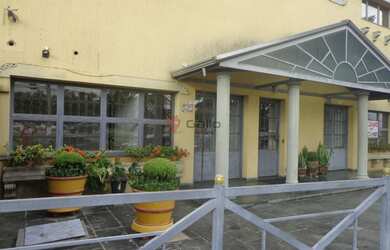 Imagem: O depósito possui 50m² de Área e está localizado em Pinheirinho