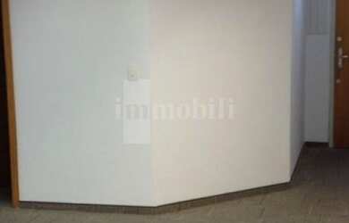 Imagem: O depósito possui 90m² de Área e está localizado em Bela