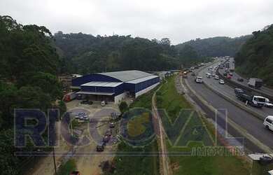 Imagem: O depósito possui 2.433m² de Área e está localizado em