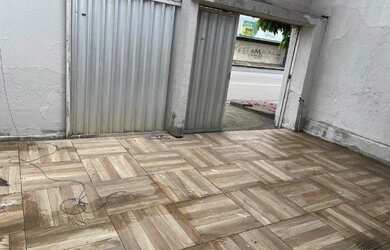 Imagem: A casa possui 2 Dormitórios, 2 Banheiros, 1 Vaga na garagem