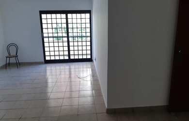 Imagem: O apartamento possui 3 Dormitórios, 2 Banheiros, 1 Vaga na