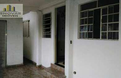 Imagem: A casa possui 2 Dormitórios, 1 Banheiro, 1 Vaga na garagem