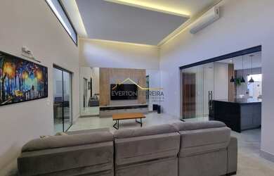 Imagem: A casa em condomínio possui 3 Dormitórios, 4 Banheiros, 4