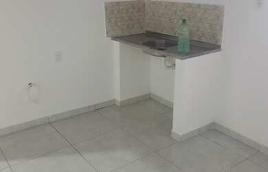 Imagem 5: Aluga-se casa no bairro industrial próximo salão de festa Chica xaves