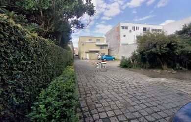 Imagem 5: ÓTIMO TERRENO NO NOVO MUNDO PARA INVESTIMENTO À VENDA 1050m² COM 7...