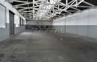 Imagem 4: Galpão 591m², 3 salas. Altura 5,20m, 04 banheiros, copa cozinha, vestiários