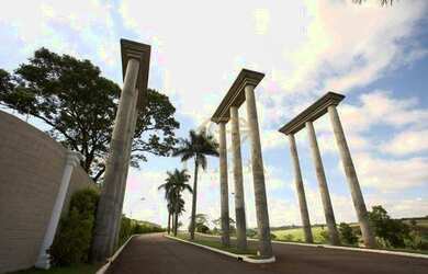 Imagem: O terreno possui 707m² de Área e está localizado em Jardim