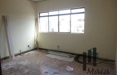 Imagem: O depósito possui 30m² de Área e está localizado em Santa