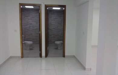 Imagem: O depósito possui 490m² de Área e está localizado em Lapa