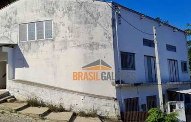 Imagem: O depósito possui 362m² de Área e está localizado em Itoupava