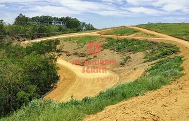 Imagem: O terreno possui 300m² de Área e está localizado em Marcílio