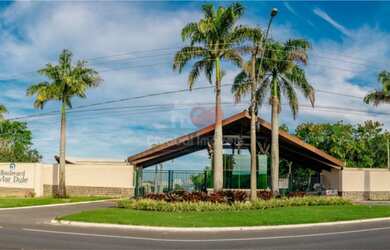 Imagem: O terreno possui 300m² de Área e está localizado em Village