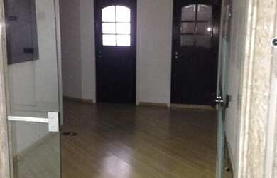 Imagem: O depósito possui 1 Vaga na garagem, 60m² de Área e está