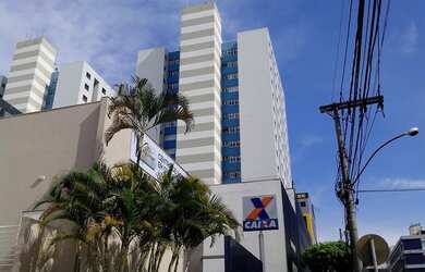 Imagem: O apartamento possui 1 Dormitório, 1 Banheiro, 1 Vaga na garagem