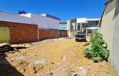 Imagem: O terreno possui 220m² de Área e está localizado em Setor