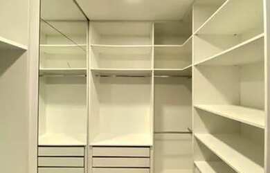 Imagem 6: Vista de milhões. Piscina, Varanda, Guarda roupae244m² de Área