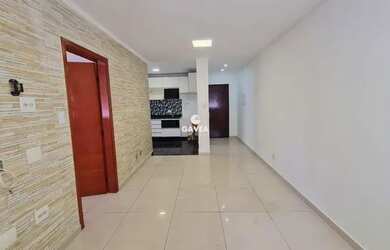 Imagem: O apartamento possui 1 Dormitório, 1 Banheiro, 1 Vaga na garagem