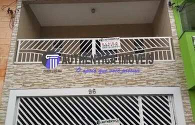 Imagem: A casa possui 3 Dormitórios, 1 Banheiro, 1 Vaga na garagem