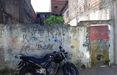 Imagem: O terreno possui 125m² de Área e está localizado em Vila