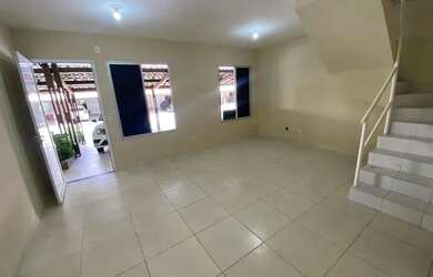 Imagem: A casa em condomínio possui 3 Dormitórios, 3 Banheiros, 2