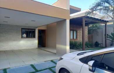 Imagem: A casa em condomínio possui 3 Dormitórios, 3 Banheiros, 4