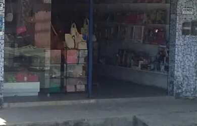 Imagem: A casa possui 2 Dormitórios, 2 Banheiros e está localizado