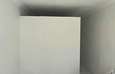 Imagem: A casa possui 1 Dormitório, 1 Banheiro e Imóvel novo e está