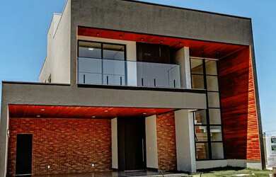 Imagem: A casa em condomínio possui 3 Dormitórios, 3 Banheiros, 2