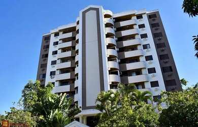 Imagem: O apartamento possui 3 Dormitórios, 2 Banheiros, 2 Vagas na