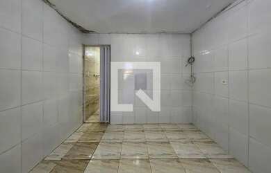 Imagem: A casa possui 1 Dormitório, 1 Banheiro, 30m² de Área e está