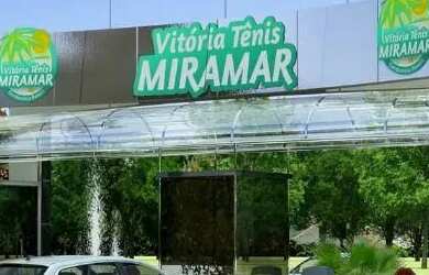 Imagem: O terreno possui 500m² de Área e está localizado em Porto