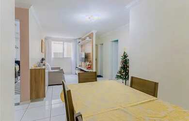 Imagem: O apartamento possui 3 Dormitórios, 1 Banheiro, 1 Vaga na garagem