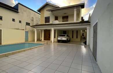 Imagem 2: Vendo Casa no Candeias em Vitória da Conquista com 6/4 e 2 suítes