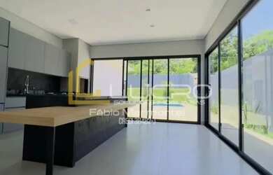 Imagem 8: Casa em Condomínio Fechado para venda com 210 m² e 3 quartos em Centro, Piratininga - SP