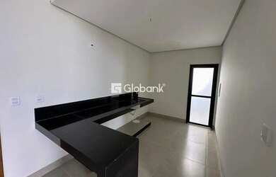 Imagem 6: Casa em Montes Claros, no bairro Ibituruna, à venda