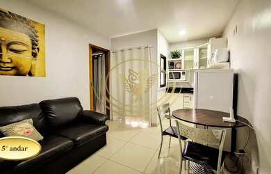 Imagem: O apartamento possui 1 Dormitório, 1 Banheiro, 1 Vaga na garagem