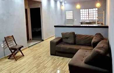 Imagem: A casa possui 2 Dormitórios e está localizado em Curuçambá